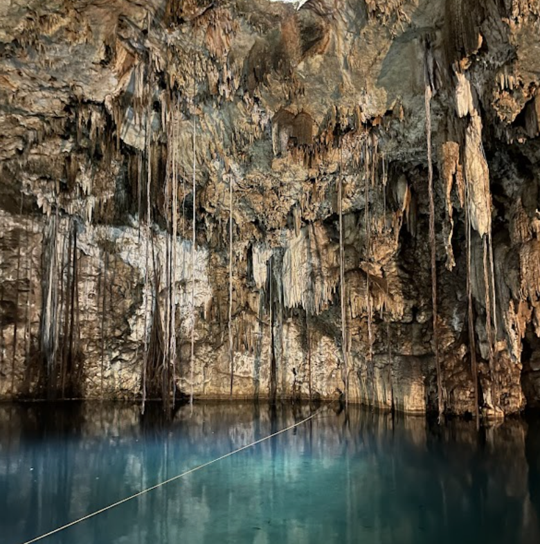 Cenote Samula, Valladolid, Yucatan, Mexico